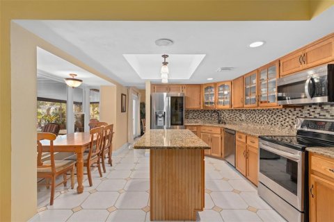 House in Orlando, Florida 3 bedrooms, 159.51 sq.m. № 1842132 - photo 13