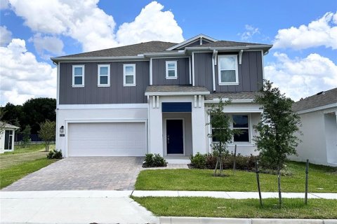 House in Apopka, Florida 4 bedrooms, 258.36 sq.m. № 1848205 - photo 1