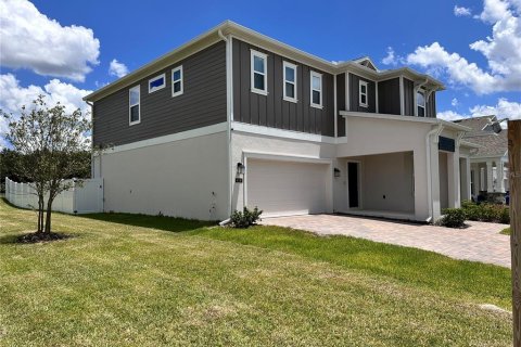 House in Apopka, Florida 4 bedrooms, 258.36 sq.m. № 1848205 - photo 20