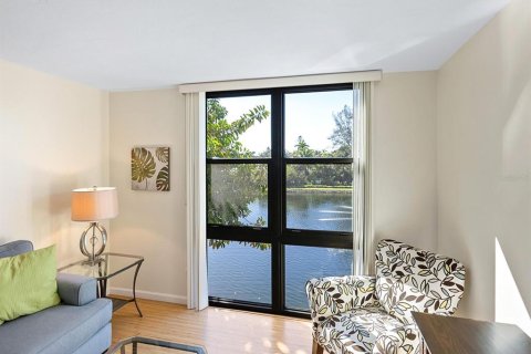 Condominio en venta en Sarasota, Florida, 1 dormitorio, 49.42 m2 № 2110339 - foto 10