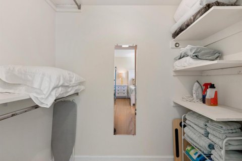 Condominio en venta en Sarasota, Florida, 1 dormitorio, 49.42 m2 № 2110339 - foto 20