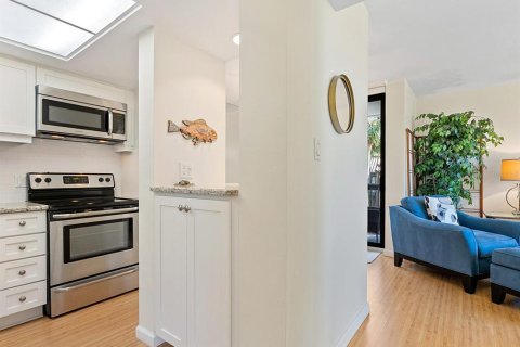 Condominio en venta en Sarasota, Florida, 1 dormitorio, 49.42 m2 № 2110339 - foto 12