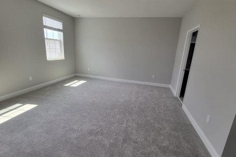 House in DeBary, Florida 4 bedrooms, 217.48 sq.m. № 1843806 - photo 13