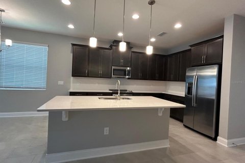 House in DeBary, Florida 4 bedrooms, 217.48 sq.m. № 1843806 - photo 2
