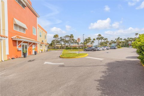 Propiedad comercial en alquiler en New Smyrna Beach, Florida № 1812932 - foto 7