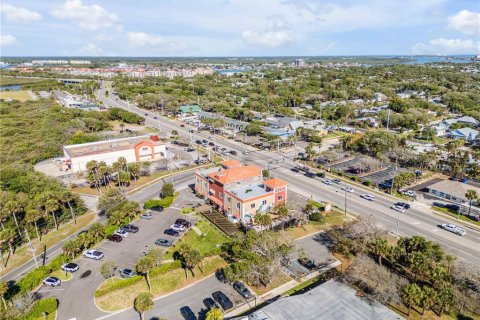 Commercial property in New Smyrna Beach, Florida № 1812932 - photo 26