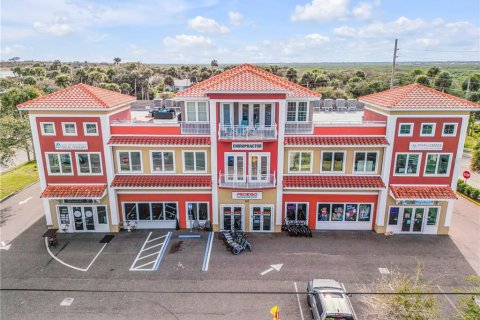Propiedad comercial en alquiler en New Smyrna Beach, Florida № 1812932 - foto 1