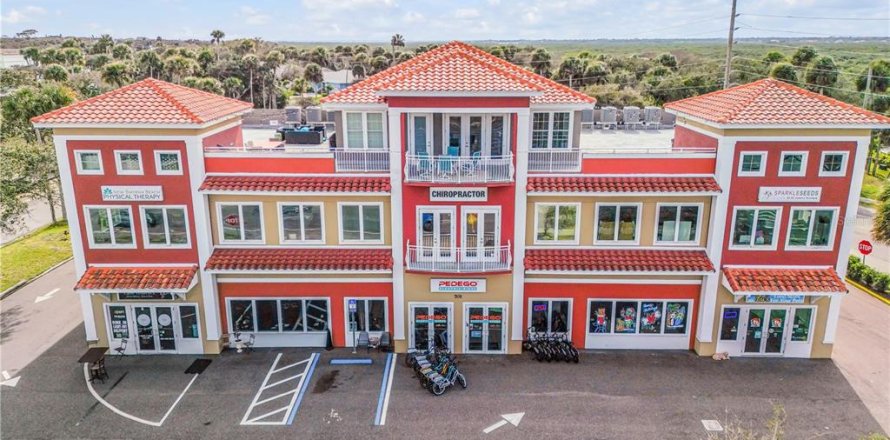 Propiedad comercial en New Smyrna Beach, Florida № 1812932