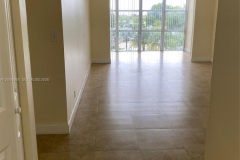 Copropriété à vendre à Hallandale Beach, Floride: 1 chambre, 85.01 m2 № 2341066 - photo 18