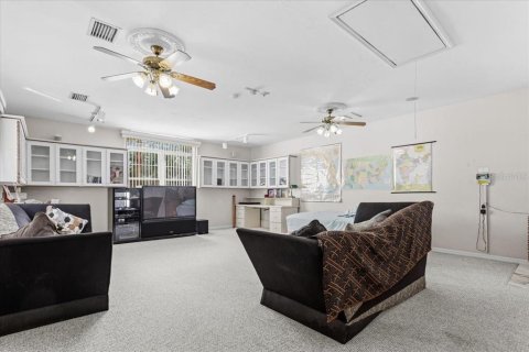 House in Lake City, Florida 4 bedrooms, 292.64 sq.m. № 2147734 - photo 30