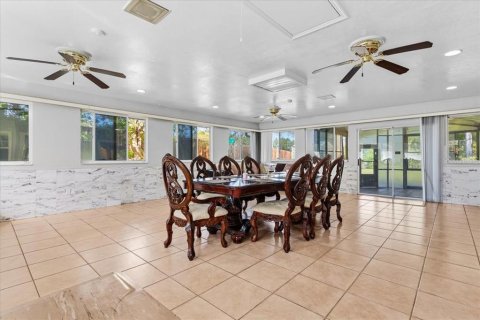 House in Lake City, Florida 4 bedrooms, 292.64 sq.m. № 2147734 - photo 27