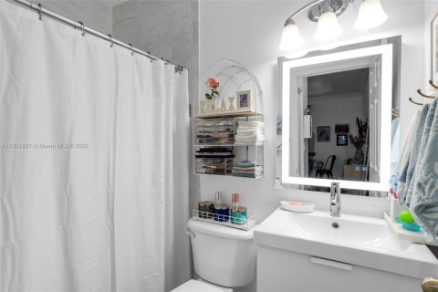 Condo in Homestead, Florida, 2 bedrooms № 2015408 - photo 20