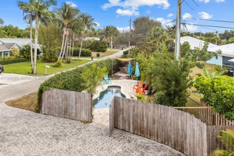 House in Hobe Sound, Florida 6 bedrooms, 302.95 sq.m. № 1986513 - photo 30