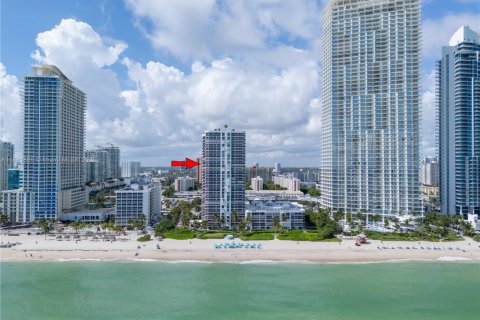 Appartement à louer à Sunny Isles Beach, Floride: 3 chambres, 196.95 m2 № 1931605 - photo 4