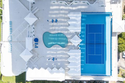 Appartement à louer à Sunny Isles Beach, Floride: 3 chambres, 196.95 m2 № 1931605 - photo 5