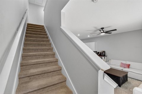 Townhouse in SOUTHSHORE BAY in Wimauma, Florida 3 bedrooms, 157.47 sq.m. № 2259508 - photo 19