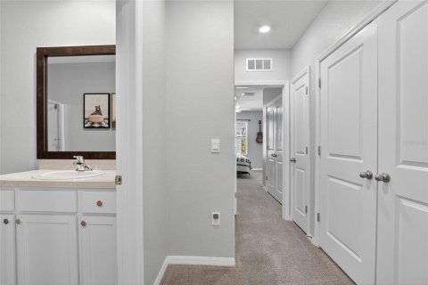 Townhouse in SOUTHSHORE BAY in Wimauma, Florida 3 bedrooms, 157.47 sq.m. № 2259508 - photo 27