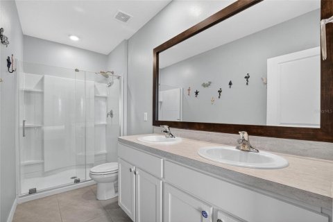 Townhouse in SOUTHSHORE BAY in Wimauma, Florida 3 bedrooms, 157.47 sq.m. № 2259508 - photo 26