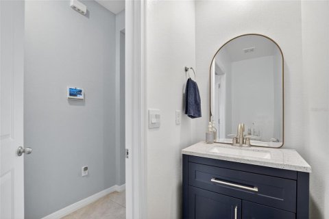 Townhouse in SOUTHSHORE BAY in Wimauma, Florida 3 bedrooms, 157.47 sq.m. № 2259508 - photo 16