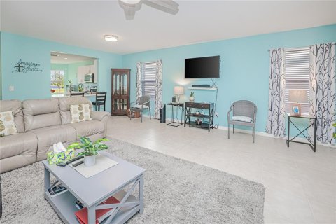 Casa en venta en Punta Gorda, Florida, 3 dormitorios, 162.02 m2 № 2229733 - foto 14