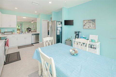 Casa en venta en Punta Gorda, Florida, 3 dormitorios, 162.02 m2 № 2229733 - foto 2