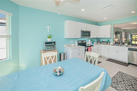 Casa en venta en Punta Gorda, Florida, 3 dormitorios, 162.02 m2 № 2229733 - foto 8