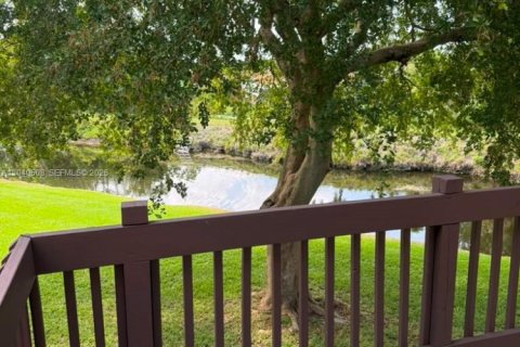 Touwnhouse à louer à Plantation, Floride: 3 chambres, 122.45 m2 № 2087802 - photo 30