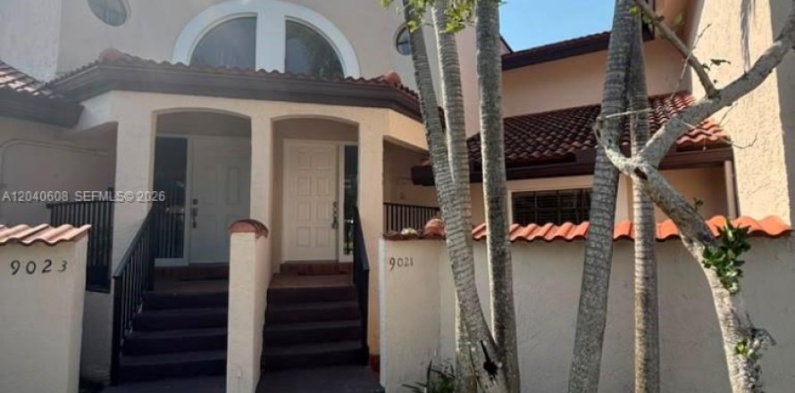 Touwnhouse à Plantation, Floride 3 chambres, 122.45 m2 № 2087802