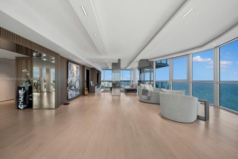 Condo in Miami Beach, Florida, 5 bedrooms  № 1763844 - photo 3