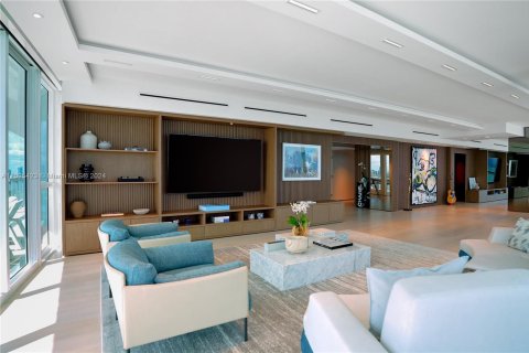 Condo in Miami Beach, Florida, 5 bedrooms  № 1763844 - photo 6