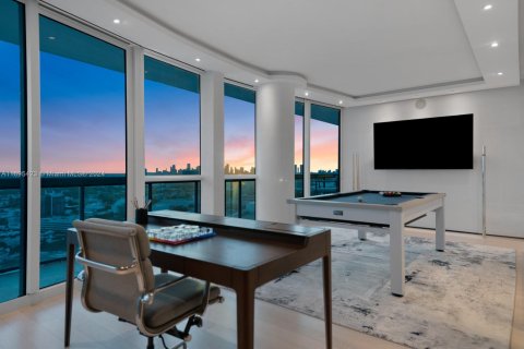 Condo in Miami Beach, Florida, 5 bedrooms  № 1763844 - photo 14