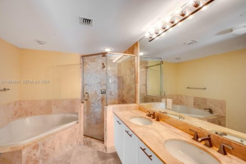 Condominio en alquiler en Plantation, Florida, 2 dormitorios, 106.28 m2 № 2056564 - foto 20