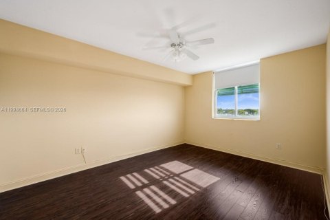 Condominio en alquiler en Plantation, Florida, 2 dormitorios, 106.28 m2 № 2056564 - foto 18