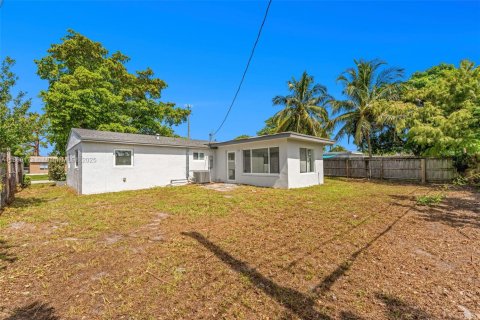 Casa en alquiler en Fort Lauderdale, Florida, 3 dormitorios, 116.59 m2 № 1896657 - foto 26