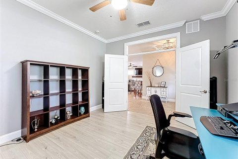 Villa ou maison à louer à Oviedo, Floride: 4 chambres, 274.62 m2 № 2425766 - photo 14