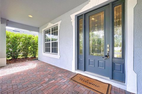 Villa ou maison à louer à Oviedo, Floride: 4 chambres, 274.62 m2 № 2425766 - photo 9