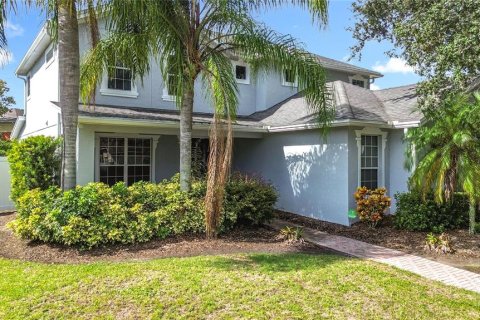 Villa ou maison à louer à Oviedo, Floride: 4 chambres, 274.62 m2 № 2425766 - photo 5