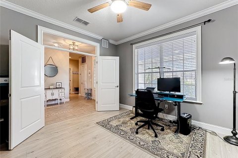 Villa ou maison à louer à Oviedo, Floride: 4 chambres, 274.62 m2 № 2425766 - photo 13