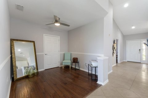 Condominio en venta en Lakewood Ranch, Florida, 2 dormitorios, 132.94 m2 № 1854679 - foto 17