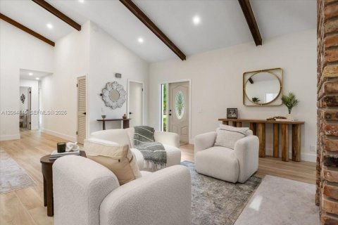 Villa ou maison à vendre à Southwest Ranches, Floride: 4 chambres, 241.17 m2 № 2352135 - photo 6