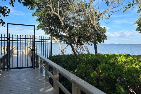 Condo in Clearwater, Florida, 2 bedrooms  № 1848659 - photo 15