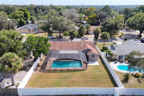 Villa ou maison à vendre à Apopka, Floride: 3 chambres, 140.56 m2 № 2221382 - photo 29