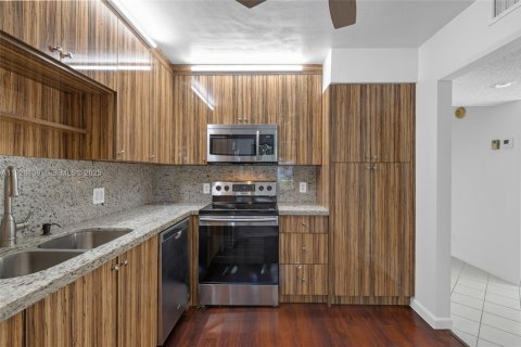 Condominio en venta en Weston, Florida, 2 dormitorios, 116.69 m2 № 1984532 - foto 4