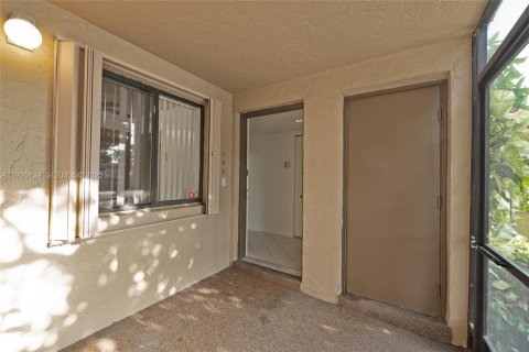 Condominio en venta en Weston, Florida, 2 dormitorios, 116.69 m2 № 1984532 - foto 21