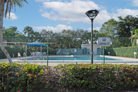 Condominio en venta en Weston, Florida, 2 dormitorios, 116.69 m2 № 1984532 - foto 30