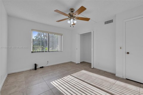 Condominio en venta en Weston, Florida, 2 dormitorios, 116.69 m2 № 1984532 - foto 8