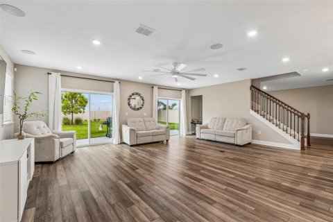 House in Wesley Chapel, Florida 4 bedrooms, 303.7 sq.m. № 2157153 - photo 21