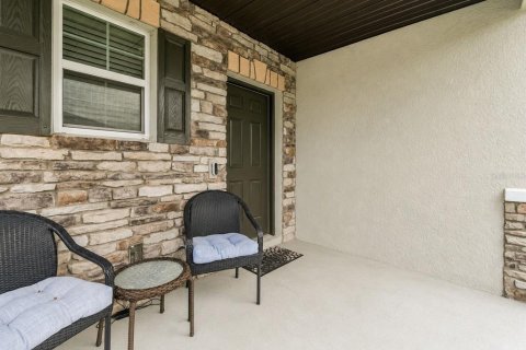 House in Wesley Chapel, Florida 4 bedrooms, 303.7 sq.m. № 2157153 - photo 4