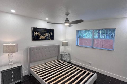 Condominio en alquiler en Fort Lauderdale, Florida, 2 dormitorios, 55.74 m2 № 2077684 - foto 28