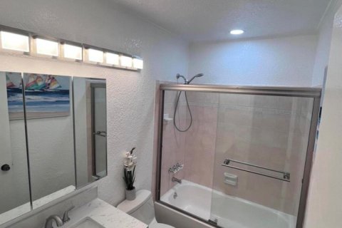 Condominio en alquiler en Fort Lauderdale, Florida, 2 dormitorios, 55.74 m2 № 2077684 - foto 23